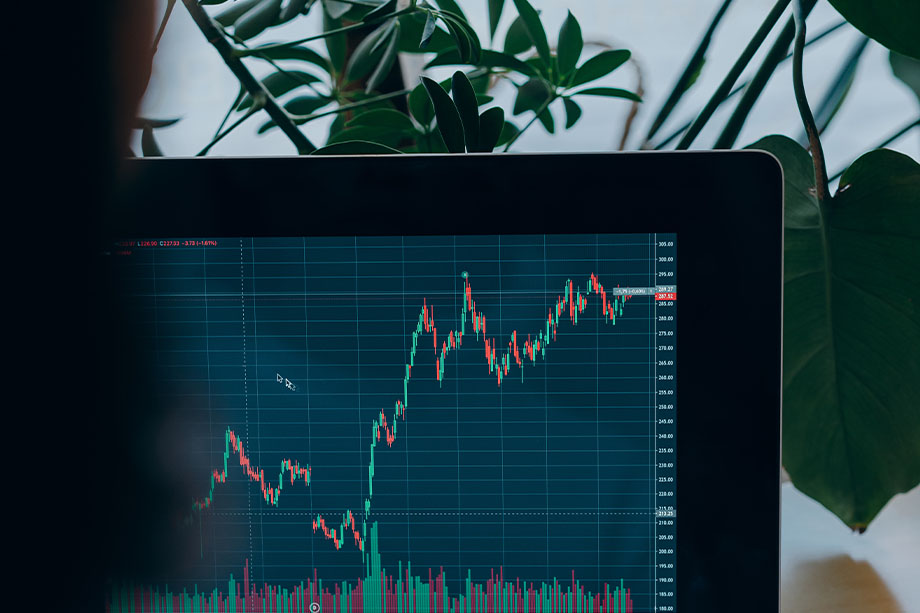 Laptop screen showing trade chart
